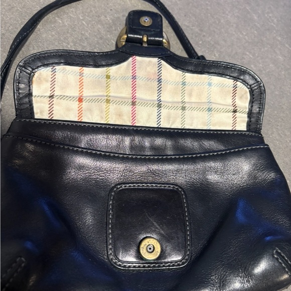 Coach Black Leather Women's Wrislet Bag - Picture 5 of 7